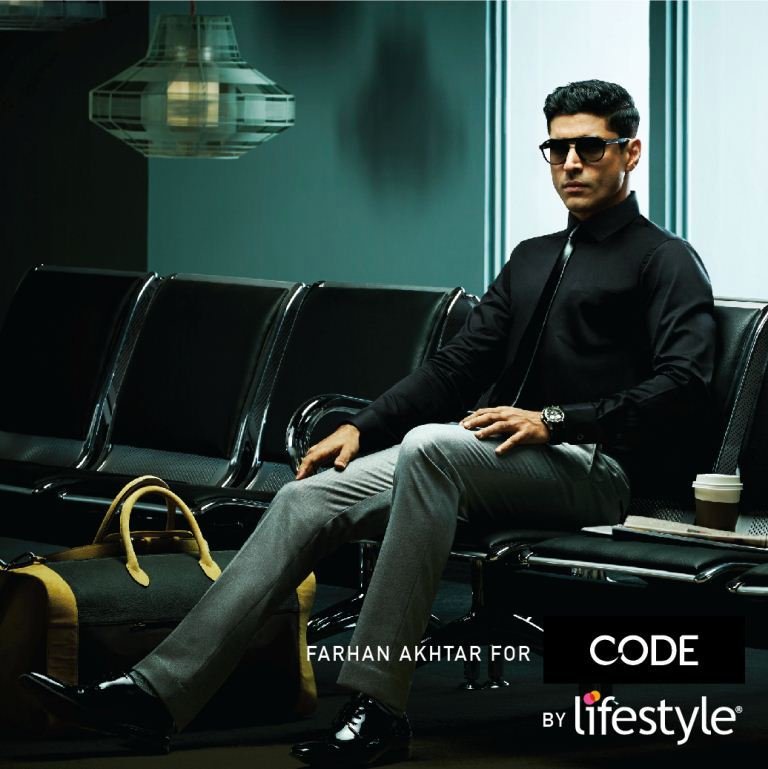 Farhan Akhtar, Bollywood Star, LifeStyle, Fashion Brands India, Bollywood Directors. Stylish Men India, StyleRug, Mens FAshion Blogs, Dapper, GQ., OOTD