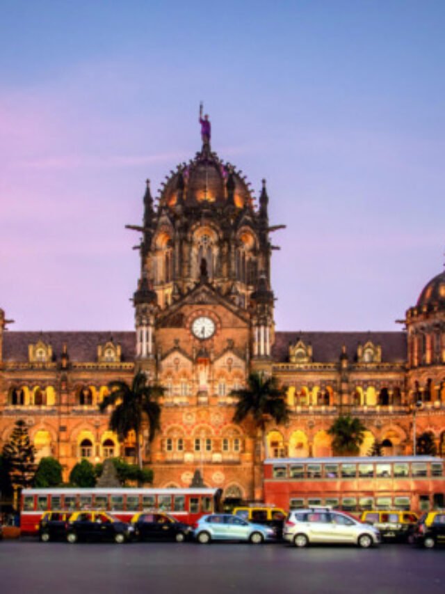 10 Most Gorgeous Railway Stations Of The World