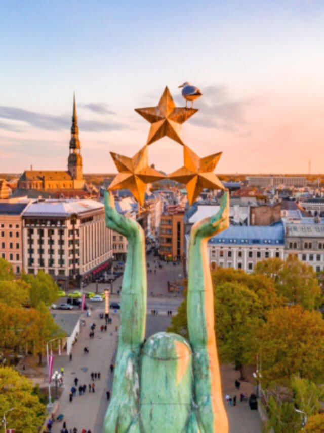 RIGA, LATVIA NIGHTLIFE- A HEAVEN ON EARTH