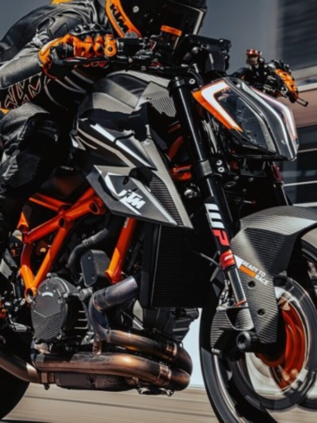 10 Insanely Fast and Fun Naked Motorcycles