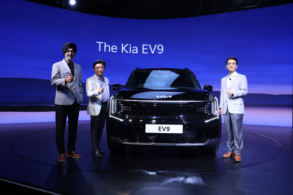 Kia EV9, KIA carnival limousine 