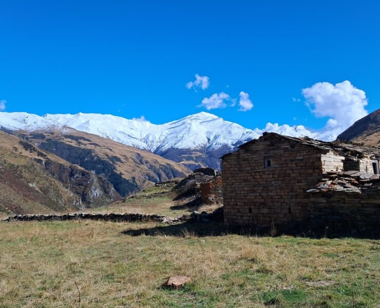 Remotest village in Uttarakhand, offbeat villages Uttarakhand, hidden villages in Uttarakhand, Milan village Uttarakhand, mana village Uttarakhand, niti valley travel india, sankri village trek, kalap pindari glacier trek, liti kumaon travel, Uttarakhand offbeat travel guide, how to reach mana from Delhi, best time to visit Milan village