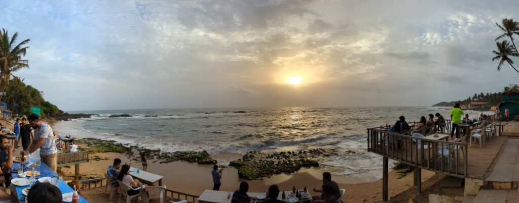 budget honeymoon destinations in India, affordable winter honeymoon, best honeymoon places India, winter honeymoon spots India, romantic places in India, honeymoon ideas for newlyweds, Kashmir honeymoon, Goa honeymoon, Munnar honeymoon, Coorg honeymoon, honeymoon destinations