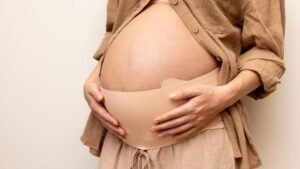 22 Belly Band for Back Pain During Pregnancy: How It Works and Why Moms Love It