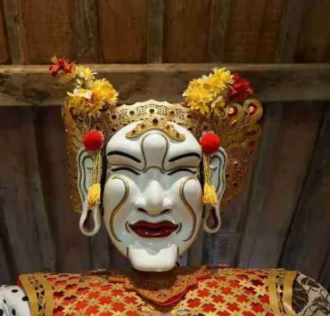 Campuhan Ridge Walk, Tibumana Waterfall, Setia Darma House of Masks and Puppets, Gunung Kawi, Pura Taman Saraswati, Hidden spots in UbudSolo travel Ubud Indonesia, Offbeat places in Ubud, Secret waterfalls Ubud, Ubud hidden gems itinerary, Unique things to do in Ubud Bali, Solo travel Bali guide, Quiet places in Ubud, Ubud cultural experiences, Lesser known temples in Ubud